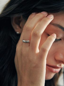 verte 925 Silver Minimalist Linear Ring