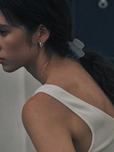verte Translucent Acrylic Modern Hairclip [Gray]