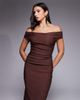 Vesper Vesper Bengaline off shoulder ruched front maxi dress in chocolate-Brown - 4