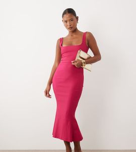 Vesper Vesper Petite bengaline sleeveless square neck fishtail midi dress in pink