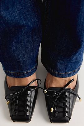 Vicenza Blythe Laced Heels