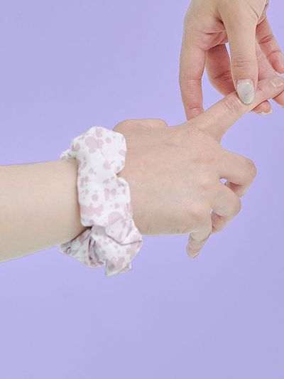 VICTORIA SHOES Scrunchie_Pink Marble