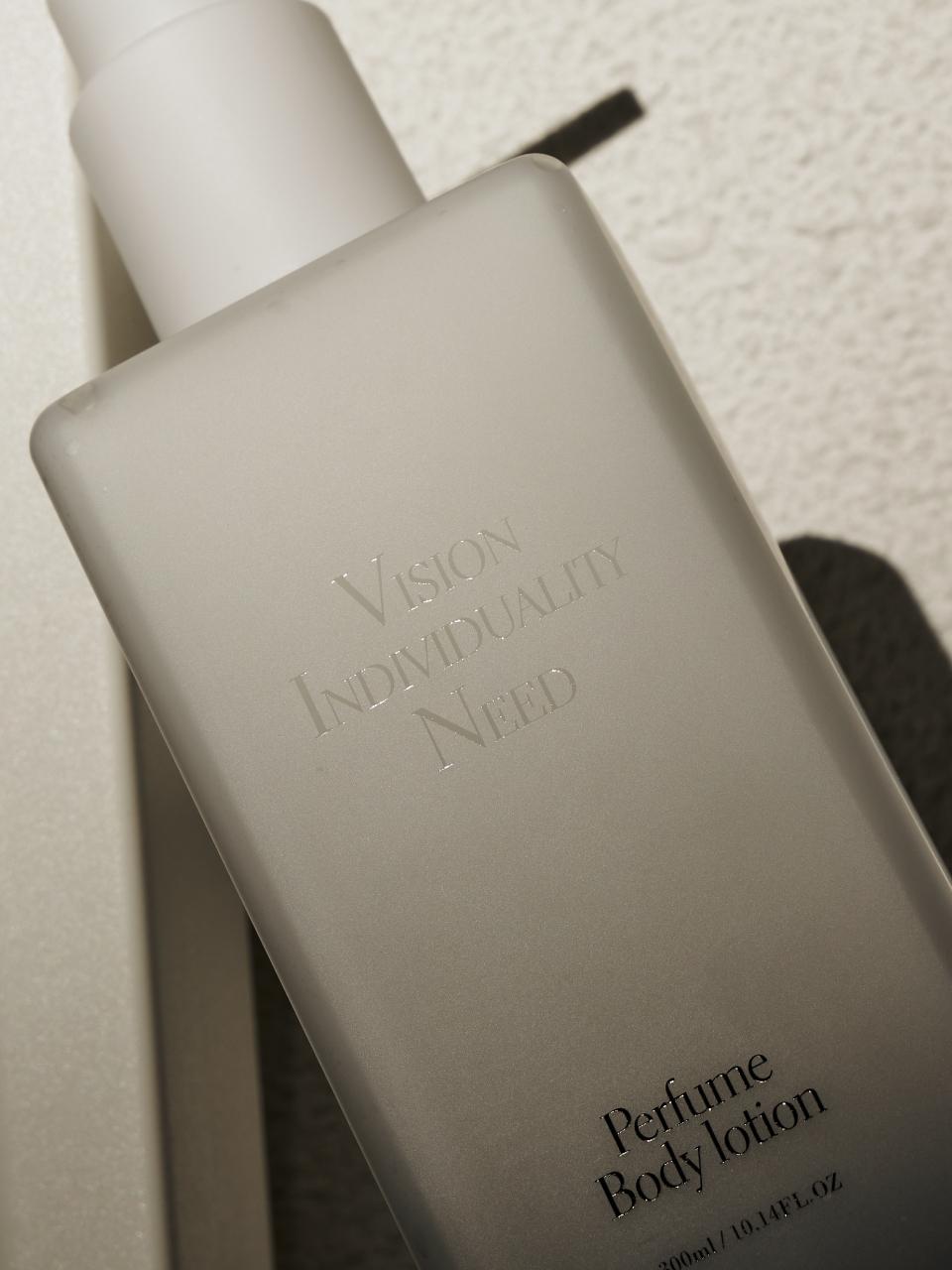 VIIN Adorable Perfume Body Lotion 300ml