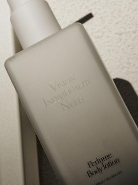 VIIN Adorable Perfume Body Lotion 300ml