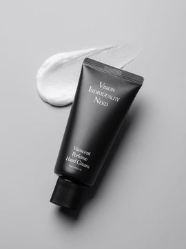 VIIN Moisturizing Brightening Hand Cream