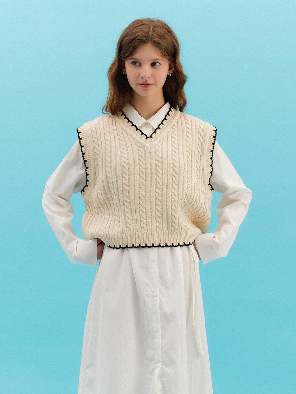 VIKI Cable Knit Color Block V-Neck Vest (TKVCB2938)