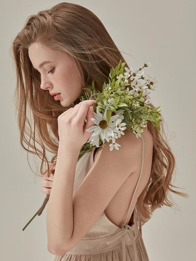 VIKINIVENDER CLEF Ribbon Tie Long Dress [Beige]