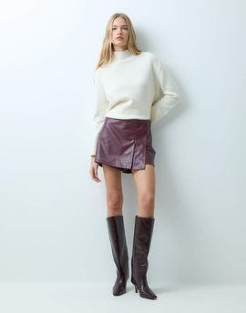 Vila Vila pleat front leather-look mini skort in burgundy-RED
