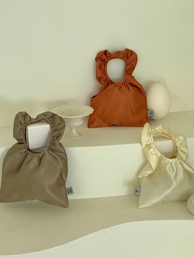 VILLA DE SILK Silk Frill Tote Bag - 5 Colors (S)