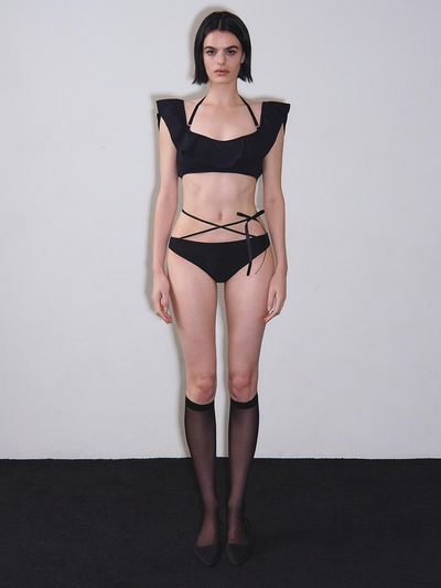 VINAJ Cross Ribbon Shirred Low Rise Bikini Panty [Black]