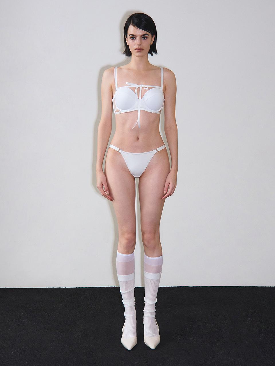 VINAJ One-strap Low-waist Bikini Panty [Beige]