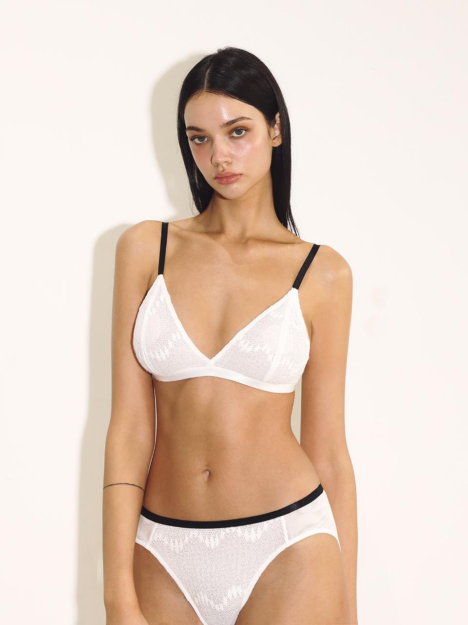 VINAJ Zigzag Wire-free Lace Bralette [Beige]