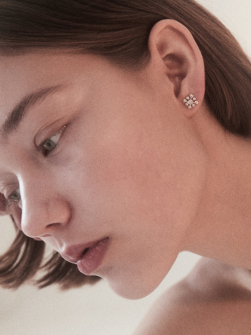 VINTAGE HOLLYWOOD [14K Gold] Classic Square Stone Earrings