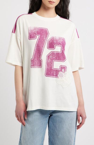 Vinyl Icons Vinyl Icons 72 Floral Graphic T-Shirt