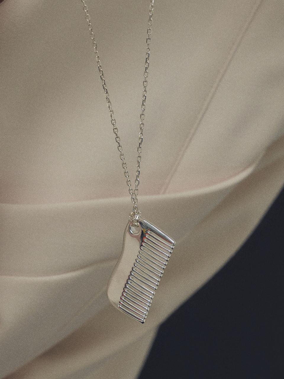 viollina Pebble Comb Necklace