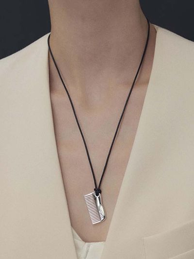 viollina Pebble Comb Necklace_Leather