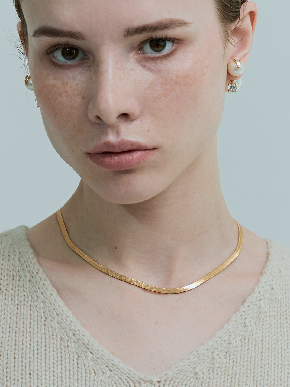 viollina Short Herringbone Chain Necklace_Gold