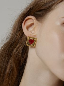 viollina Square Heart Earrings_Gold