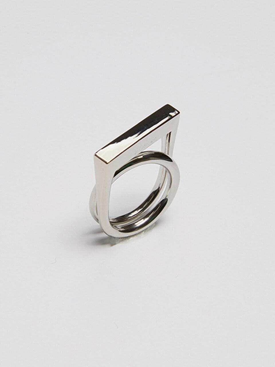 viollina Square Inner Twisted Ring Silver