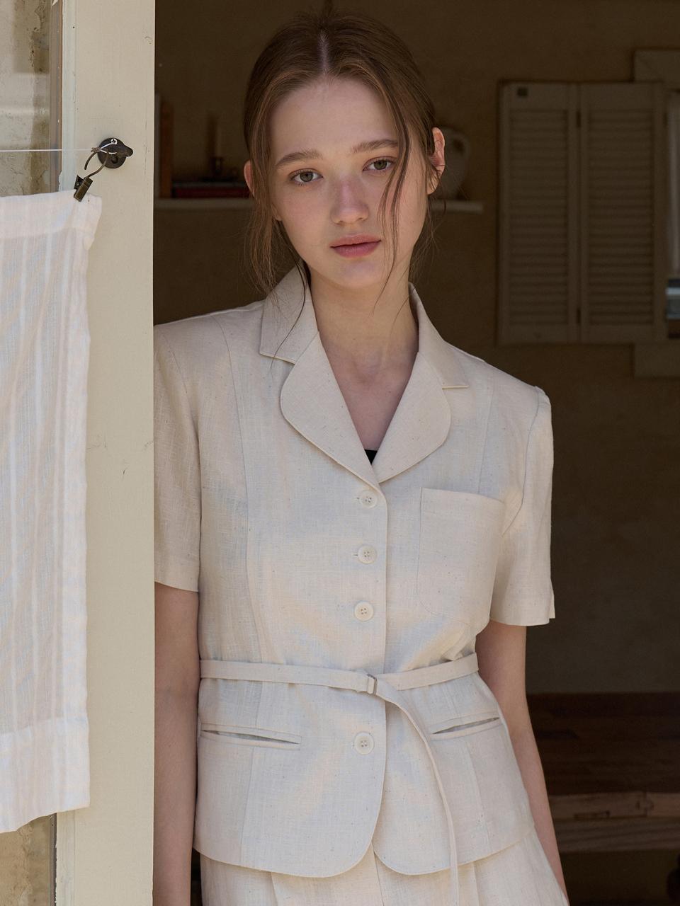 VOIEBIT for WOMEN Linen Peter Pan Collar Half Blazer [Natural] (VW497)