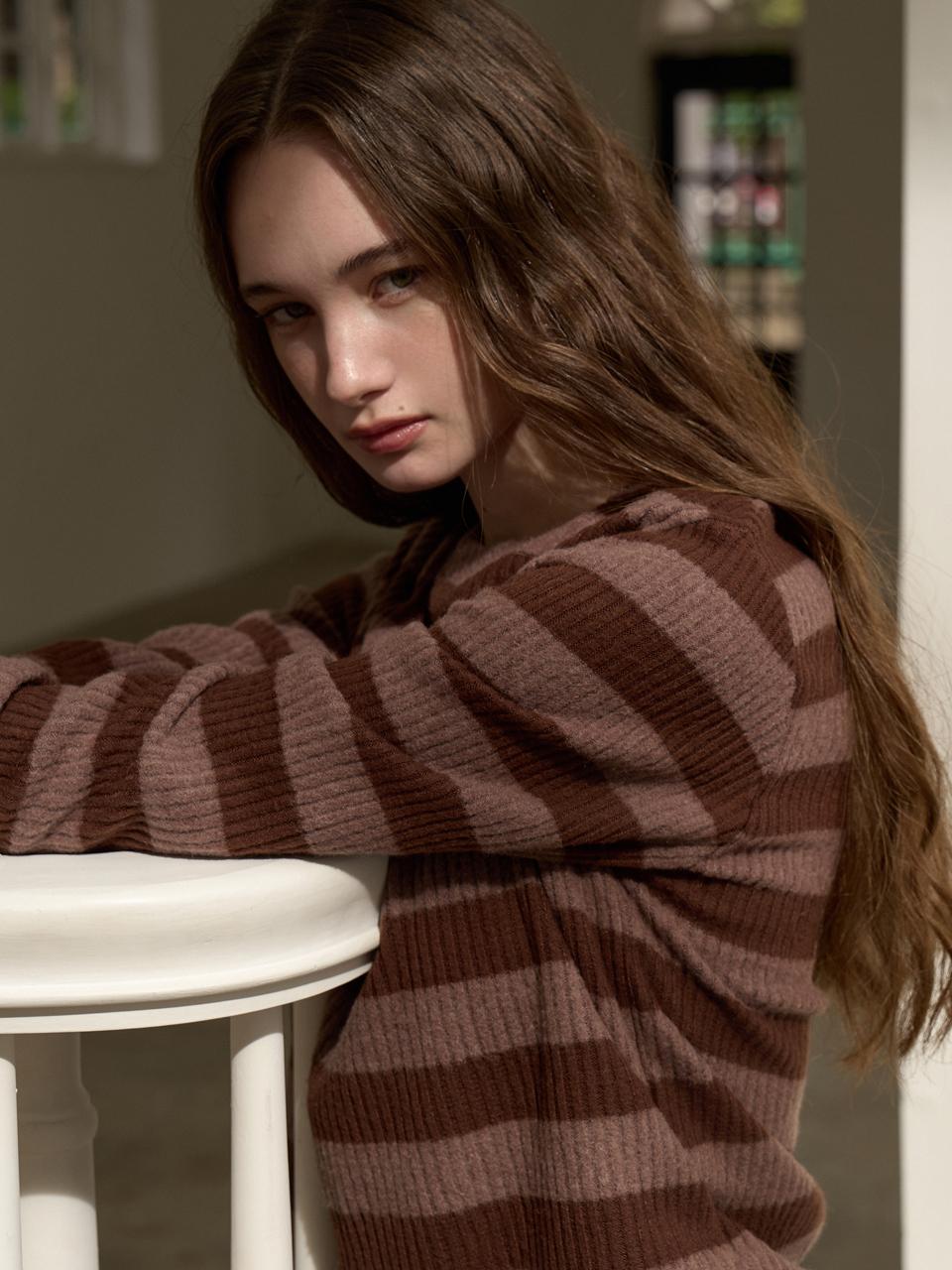VOIEBIT for WOMEN Shirring Detail Stripe Knitwear Top Brown VW309
