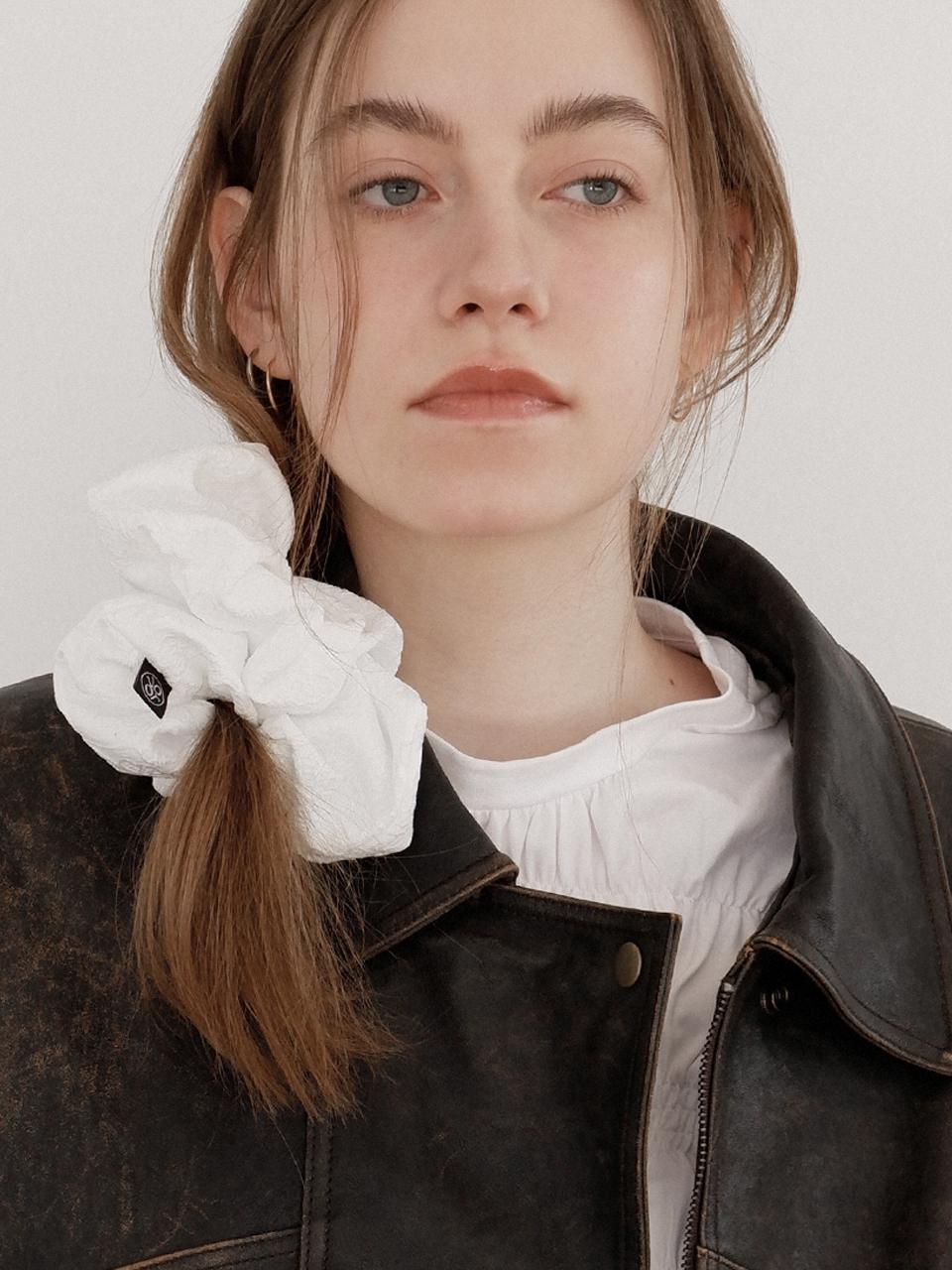 voor Flower Jacquard Large Scrunchie [White]