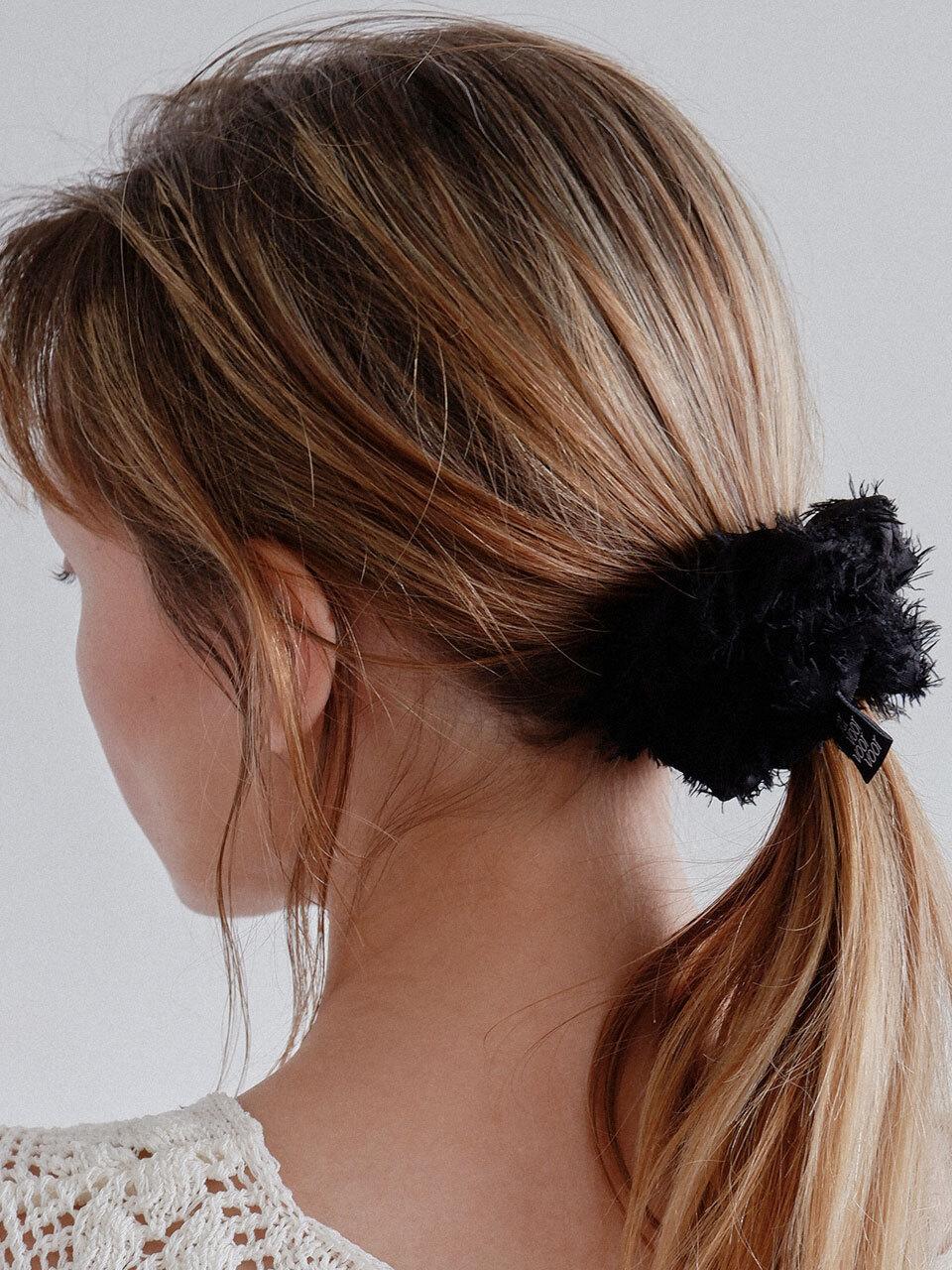 voor Lace Flower Scrunchie_Black