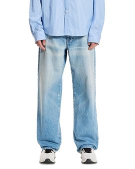 Vowels vowels Standard Straight Fit 31.7 Jeans in Andreas