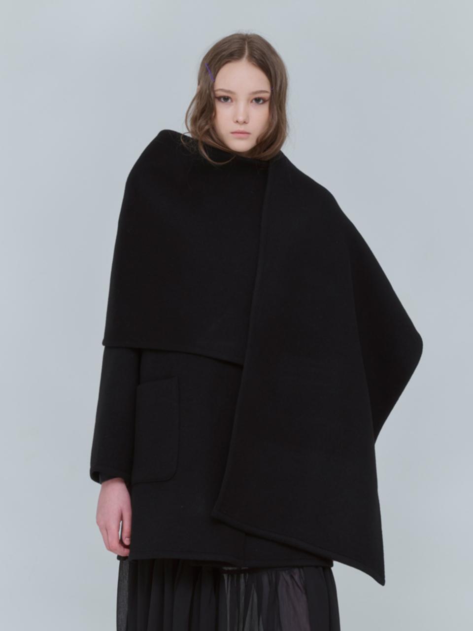 VOYONN Double-Sided Wool V-neck Outer [Black] (0132)