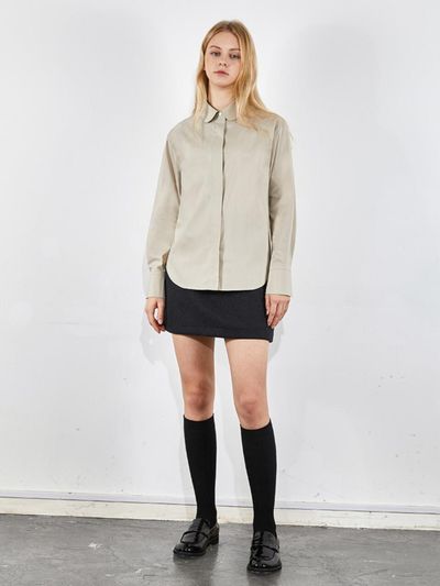 VOYONN Small Collar Slim-fit Cotton Spandex Shirt [Beige] (0068)