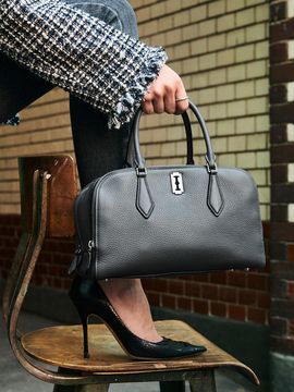 vunque Halfmoon Two Block Small Leather Tote