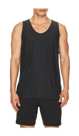 Vuori Vuori Strato Tech Tank