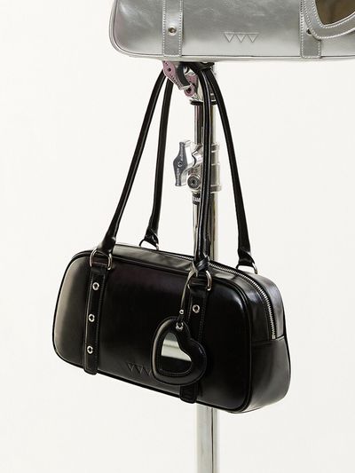 VVV Heart Mirror Buckle Shoulder Bag_ Black