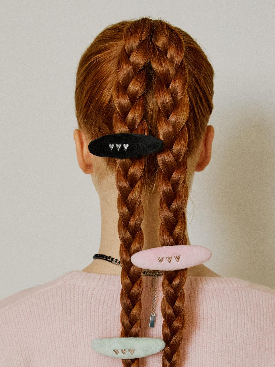 VVV Logo Velvet Hair Clips