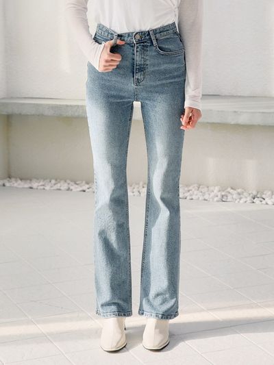 WAAR W52 Long Semi Boot Cut Denim Pants _ Light Blue