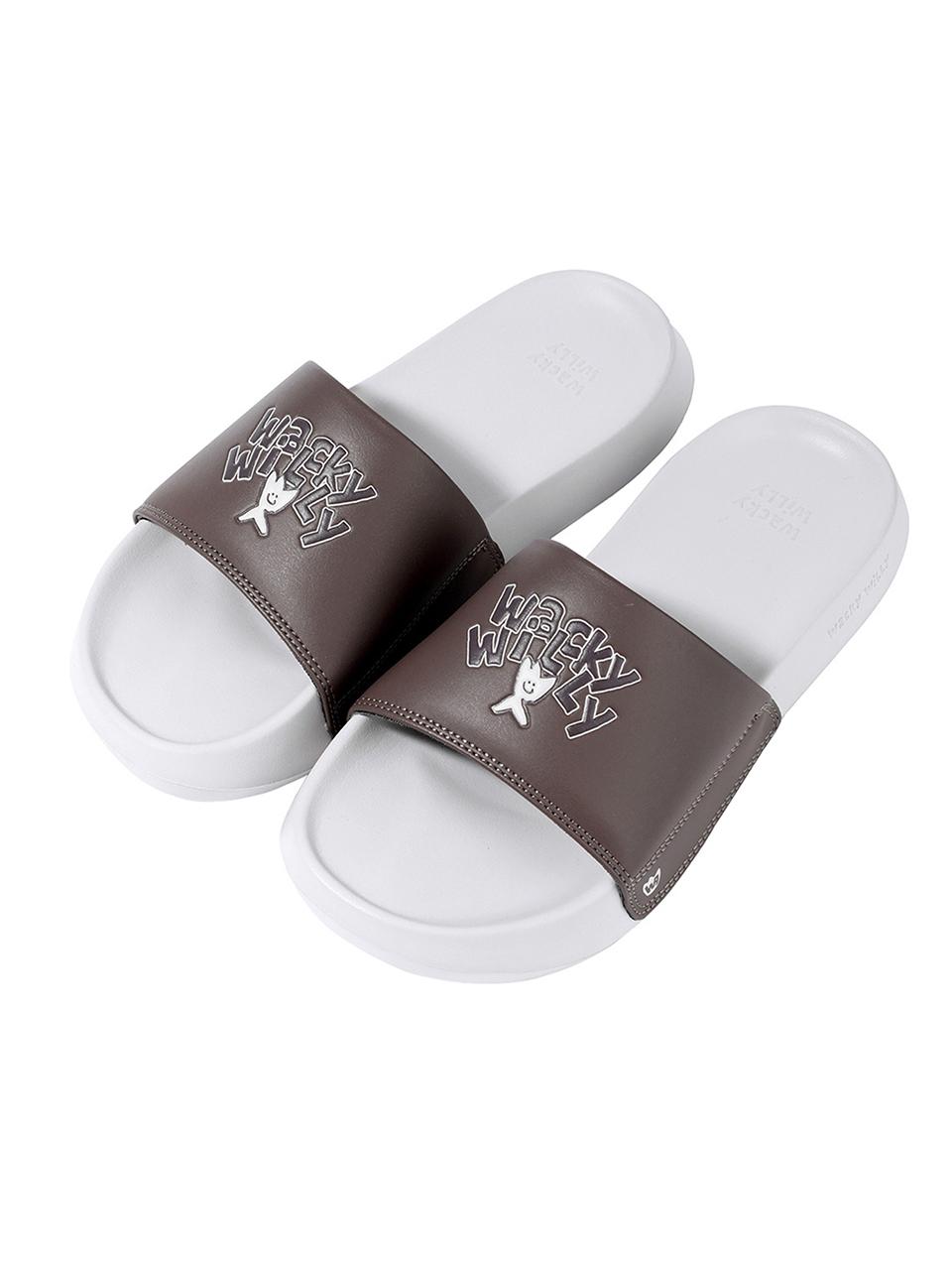 Wacky Willy Basic Cushioned Logo Slide [Brown]