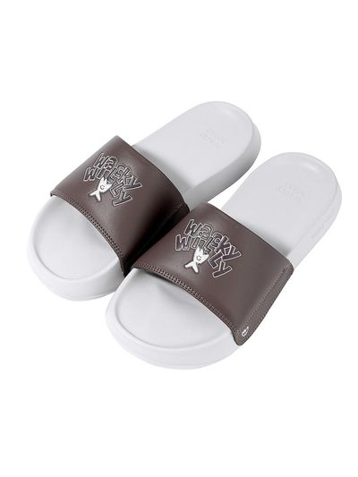 Wacky Willy Basic Cushioned Logo Slide [Brown]