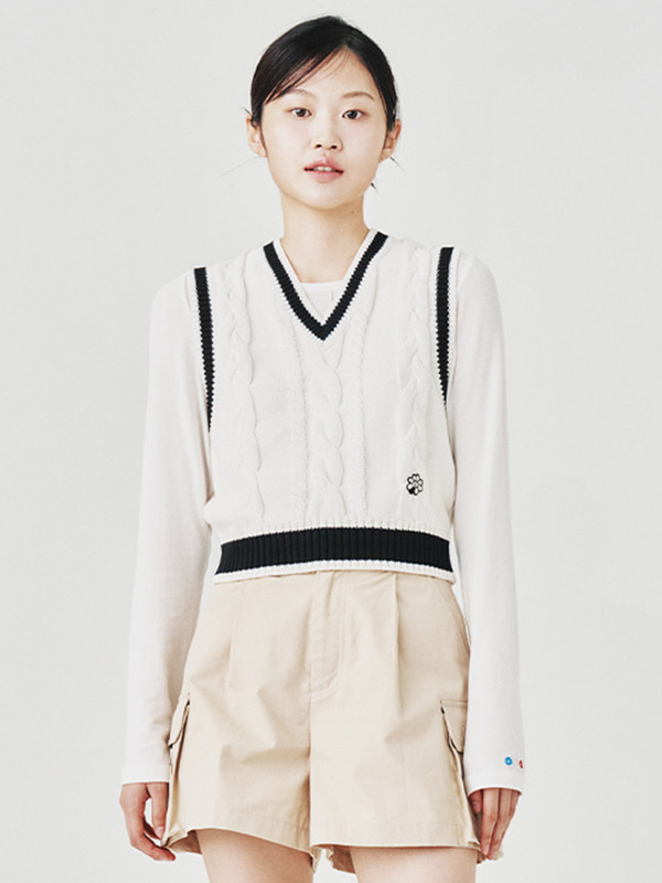 Wacky Willy Cable V-neck Knit Vest