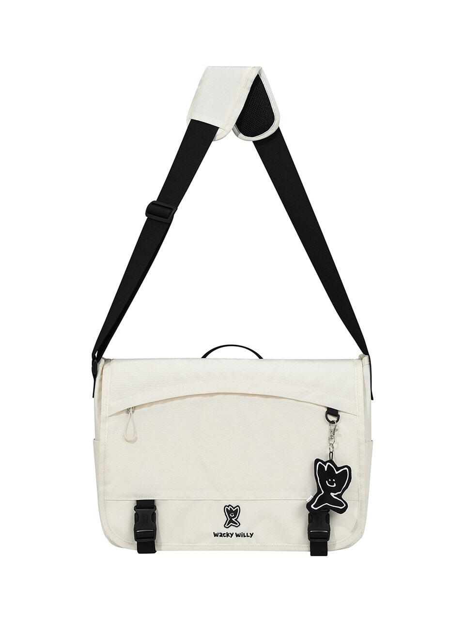 Wacky Willy Lightweight Performance Messenger Bag [off white]