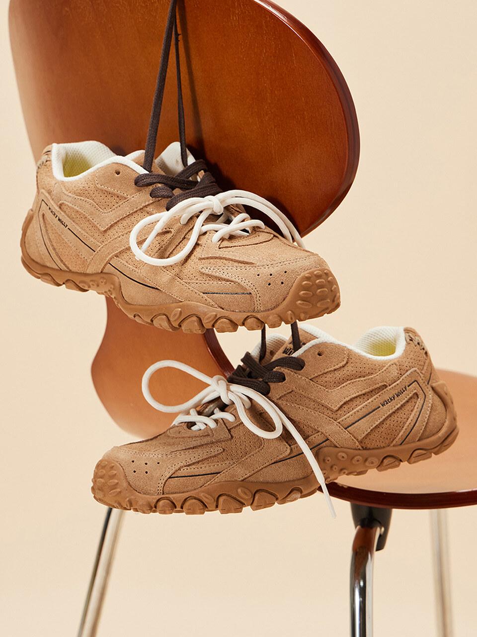Wacky Willy Premium Split Leather Low-Profile Sneakers [Camel]