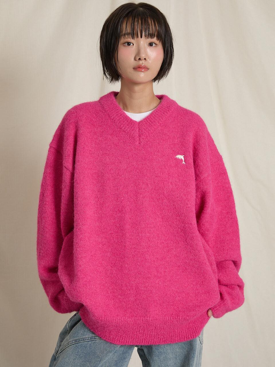 WAIKEI Dolphin Hair Ornament V-Neck Knit Pink