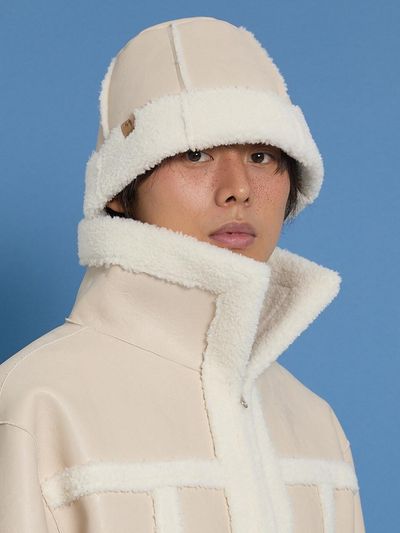 WAIKEI Vegan Mustang Bucket Hat beige