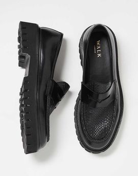 WALK LONDON Walk London Hopper Saddle croc loafers in black