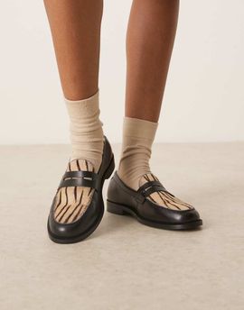 WALK LONDON Walk London Rhea Saddle loafers in zebra print-Multi