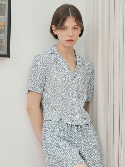 WARDROBE DAISY BLOUSE BLUE