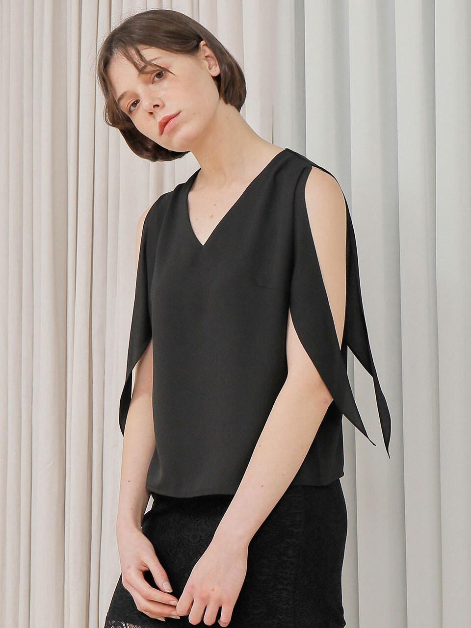 WARDROBE TIED SLEEVE BLOUSE BLACK