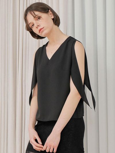 WARDROBE TIED SLEEVE BLOUSE BLACK