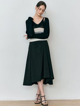 We’Dee Irregular Pleated Skirt (Black)