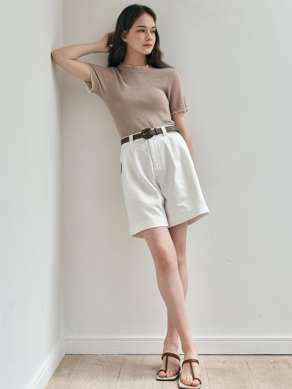 We’Dee Two Tuck Belt Set Pants (White)