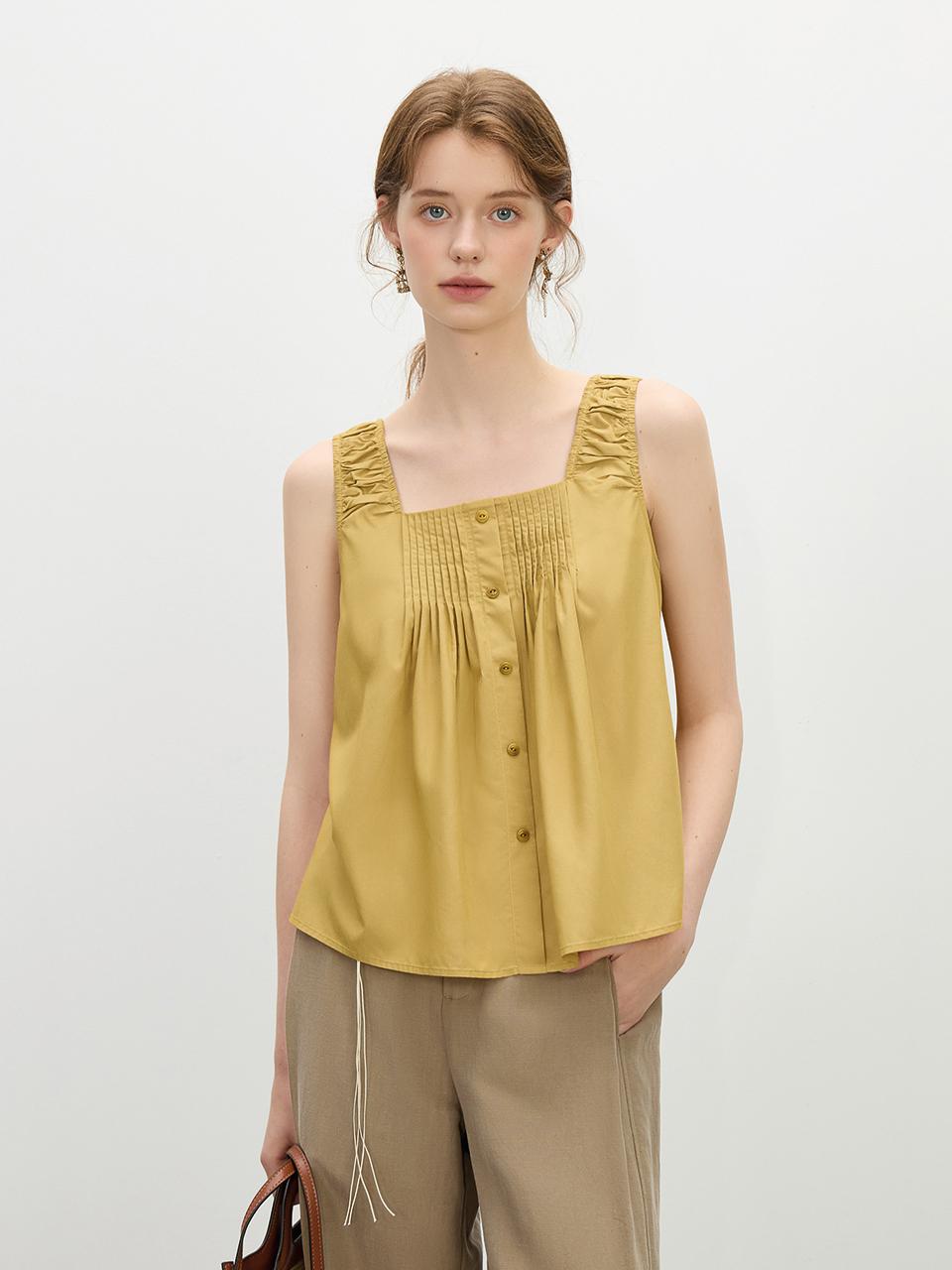 We’Dee WD Pleated Button Sleeveless Blouse